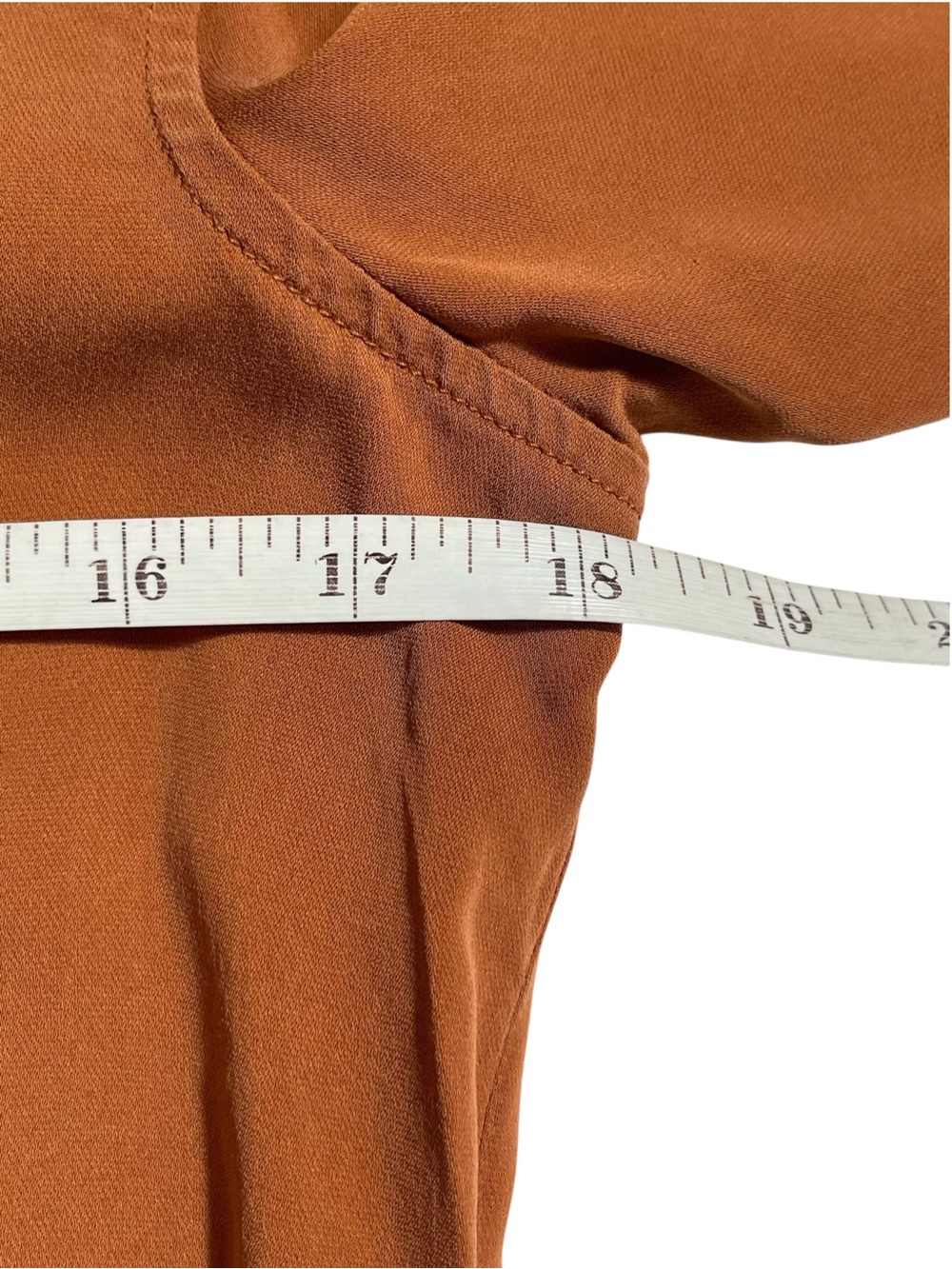 100% Silk Rust Brown Hidden Button Blouse Katherine Kelly Collection Size 6 - Picture 4 of 10